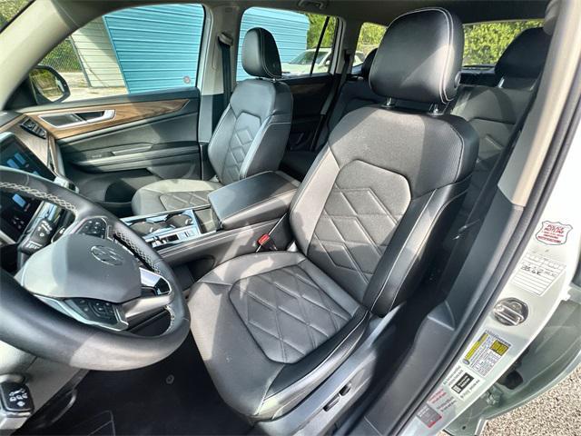 used 2024 Volkswagen Atlas car, priced at $32,500