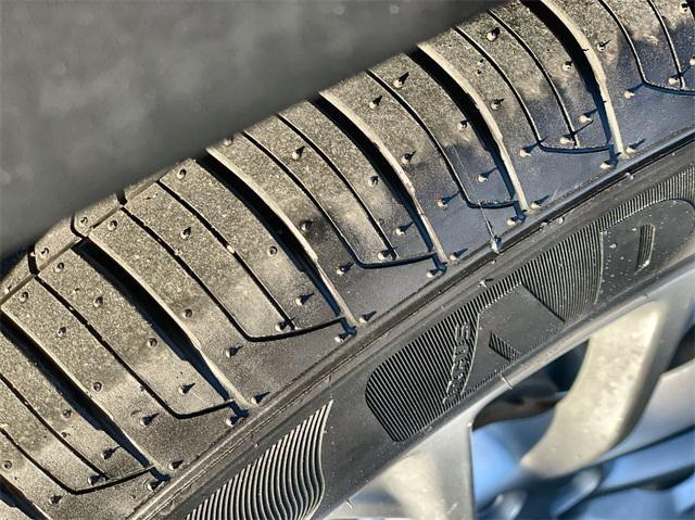 used 2019 Jeep Cherokee car, priced at $15,991