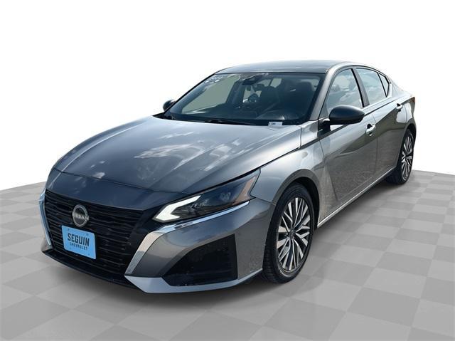 used 2023 Nissan Altima car, priced at $18,995