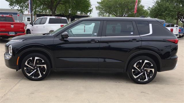 used 2023 Mitsubishi Outlander car, priced at $23,500