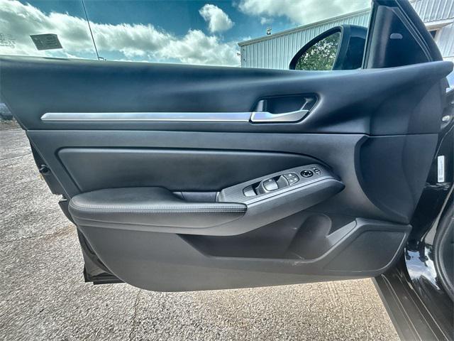 used 2022 Nissan Altima car, priced at $17,800