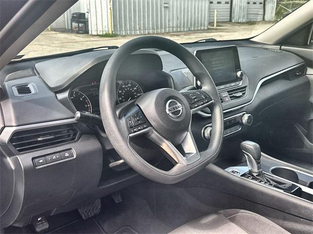 used 2022 Nissan Altima car, priced at $17,800