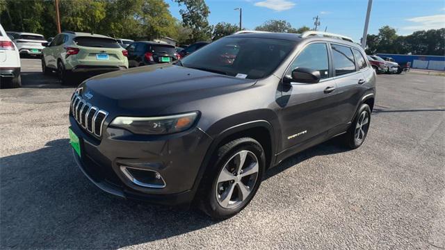 used 2019 Jeep Cherokee car, priced at $20,903