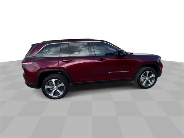 used 2024 Jeep Grand Cherokee car, priced at $41,500