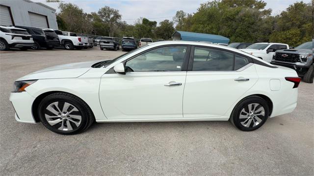 used 2023 Nissan Altima car, priced at $18,002