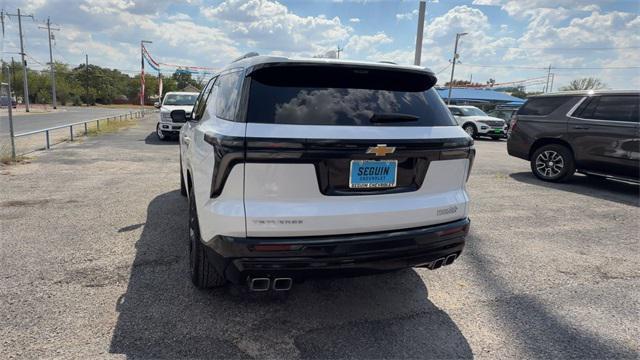 used 2025 Chevrolet Traverse car, priced at $51,002