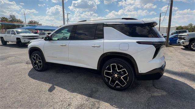used 2025 Chevrolet Traverse car, priced at $51,002