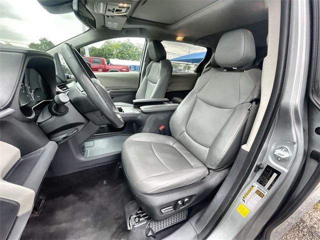used 2024 Toyota Sienna car, priced at $44,000