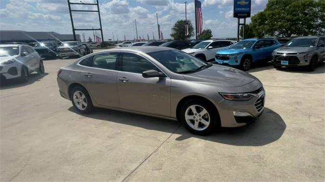 used 2022 Chevrolet Malibu car, priced at $19,250