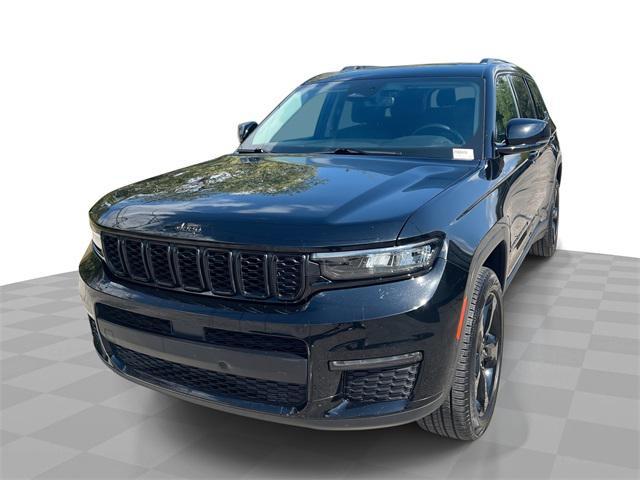 used 2022 Jeep Grand Cherokee L car, priced at $29,991