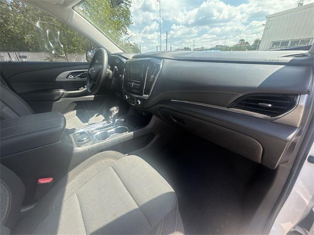 used 2021 Chevrolet Traverse car, priced at $22,995