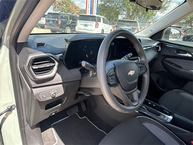 used 2025 Chevrolet TrailBlazer car, priced at $23,500