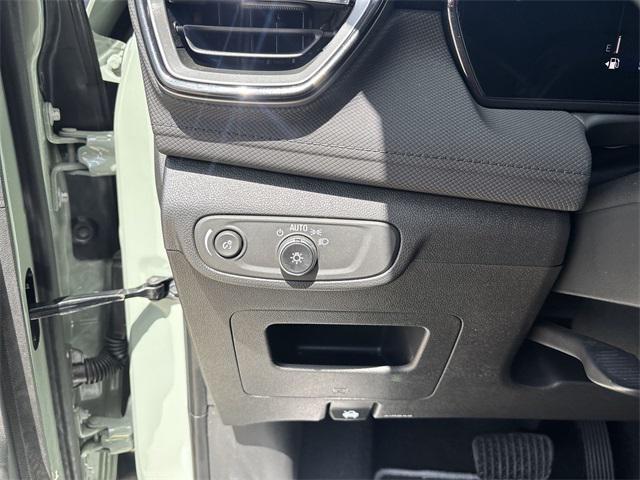 used 2025 Chevrolet TrailBlazer car, priced at $23,500