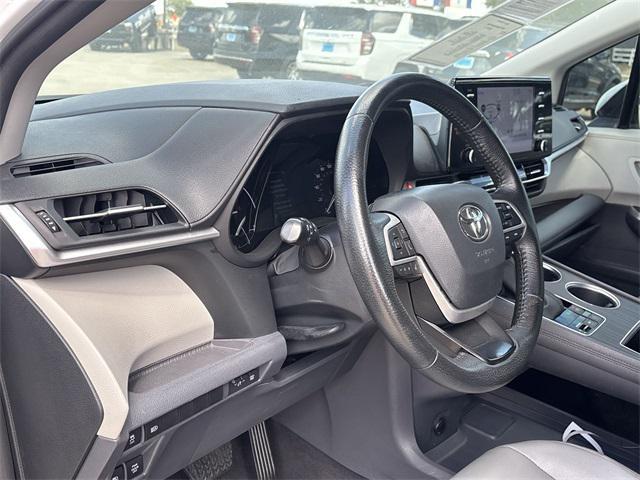 used 2023 Toyota Sienna car, priced at $31,002