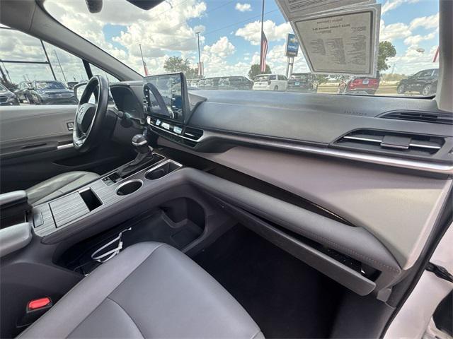 used 2023 Toyota Sienna car, priced at $31,002