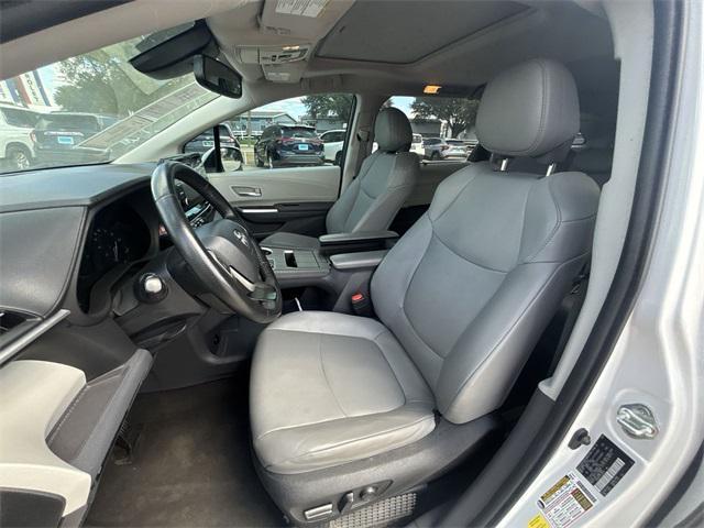 used 2023 Toyota Sienna car, priced at $31,002