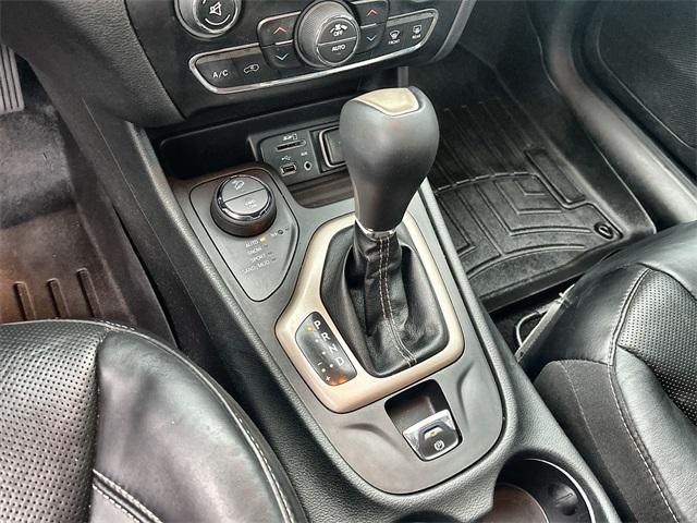 used 2015 Jeep Cherokee car, priced at $14,800