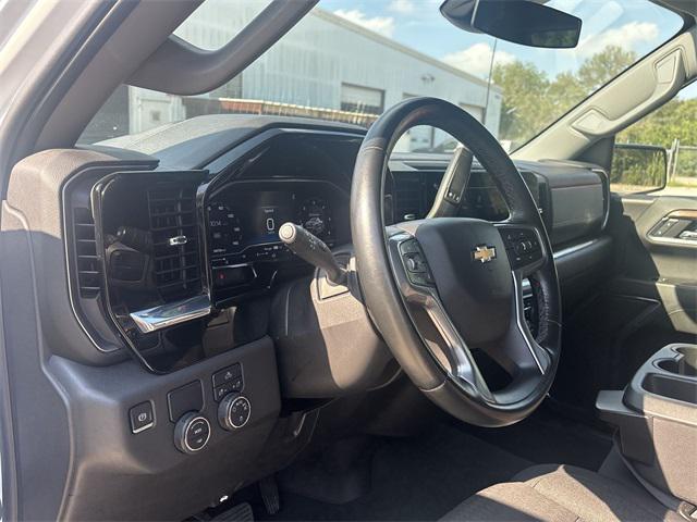 used 2024 Chevrolet Silverado 1500 car, priced at $34,000