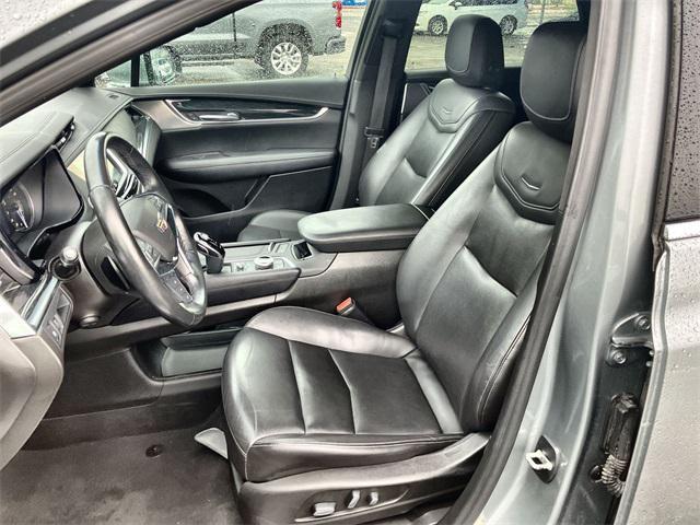 used 2023 Cadillac XT5 car, priced at $31,000
