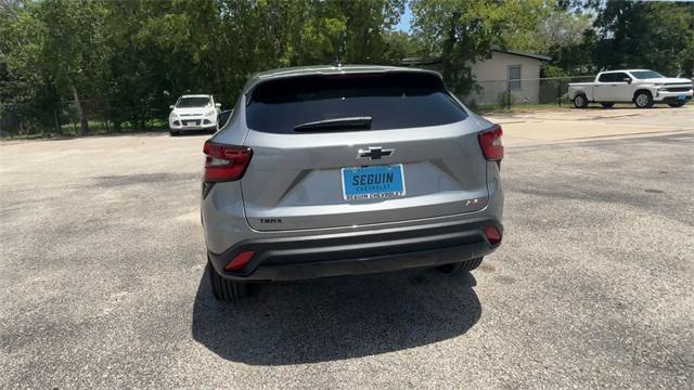 used 2025 Chevrolet Trax car, priced at $24,000
