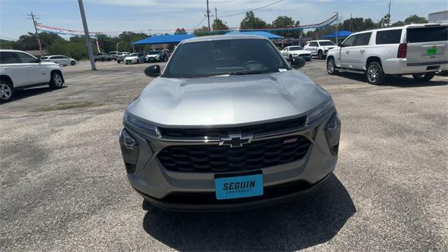 used 2025 Chevrolet Trax car, priced at $24,000