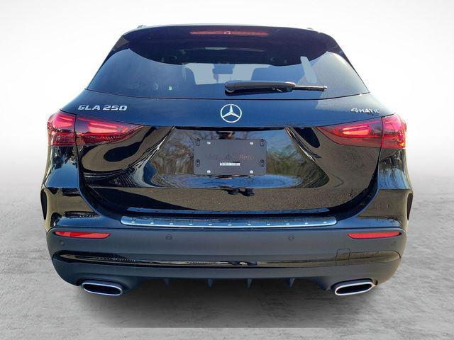 new 2024 Mercedes-Benz GLA 250 car, priced at $53,495