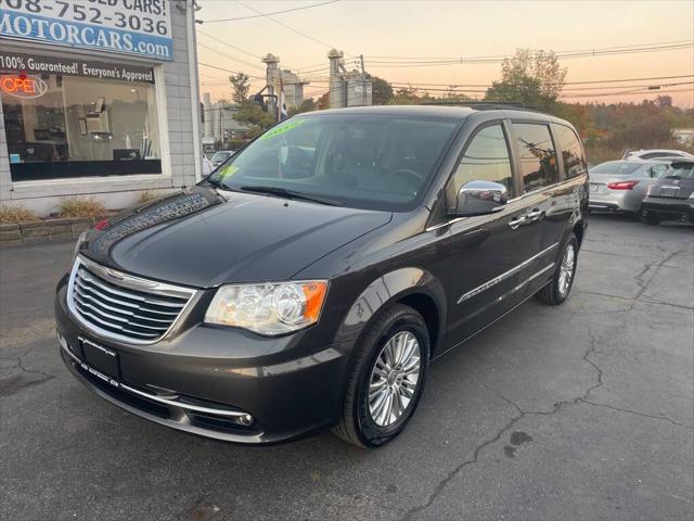 used 2015 Chrysler Town & Country car, priced at $12,695