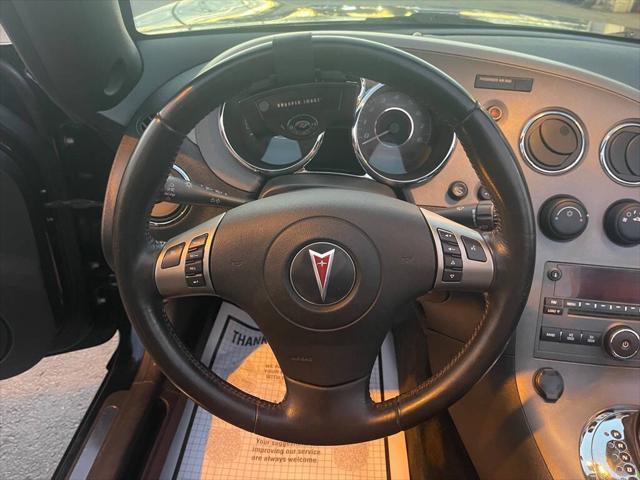 used 2007 Pontiac Solstice car, priced at $11,500