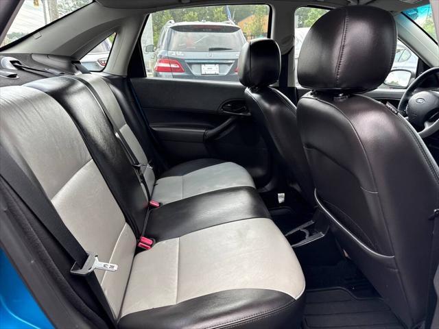used 2007 Ford Focus car, priced at $5,350