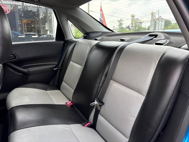 used 2007 Ford Focus car, priced at $5,350