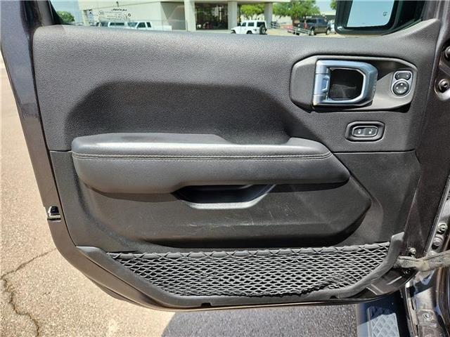 used 2023 Jeep Gladiator car, priced at $35,995