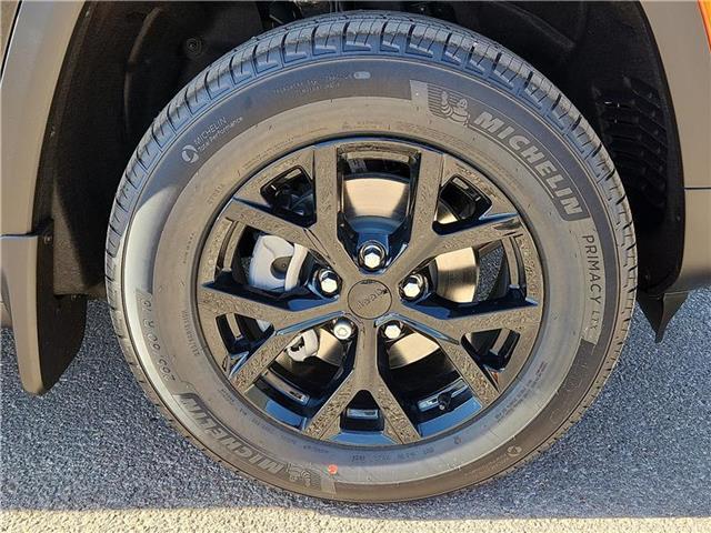 new 2025 Jeep Grand Cherokee car, priced at $49,150