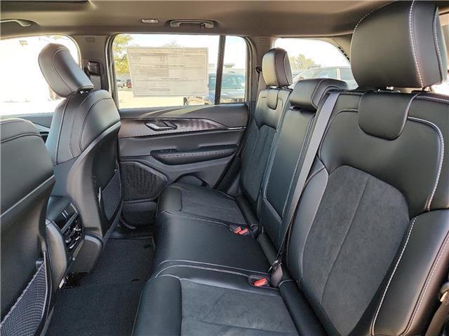 new 2025 Jeep Grand Cherokee car, priced at $49,150