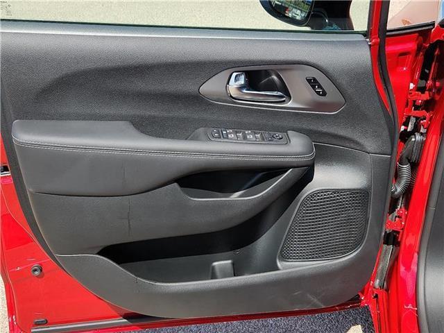 new 2025 Chrysler Pacifica car, priced at $48,215