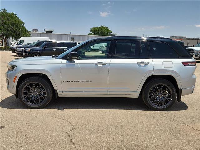 new 2025 Jeep Grand Cherokee car, priced at $73,465