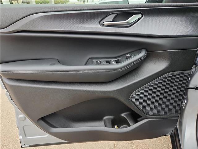 new 2025 Jeep Grand Cherokee car, priced at $46,590