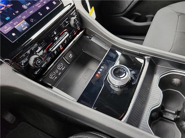 new 2025 Jeep Grand Cherokee car, priced at $46,590