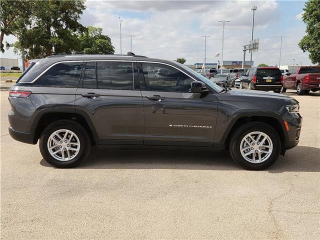 used 2024 Jeep Grand Cherokee car, priced at $36,995