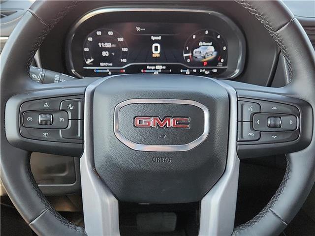 used 2024 GMC Yukon car, priced at $55,995