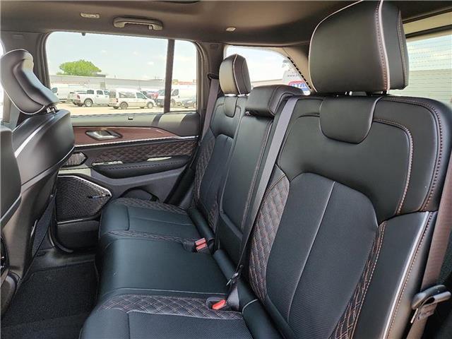 new 2025 Jeep Grand Cherokee car, priced at $73,465