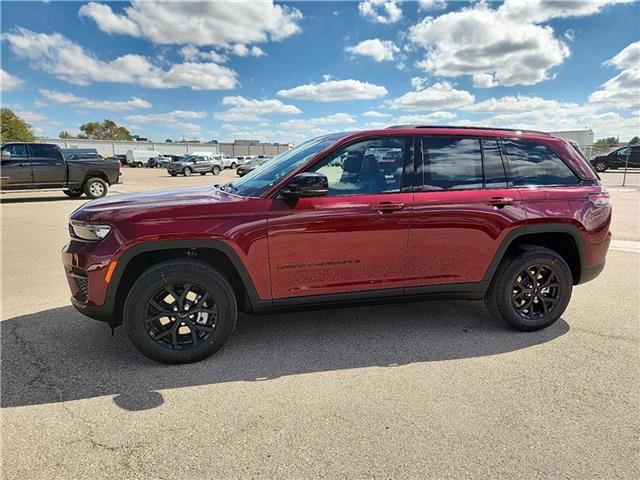 new 2025 Jeep Grand Cherokee car, priced at $49,720