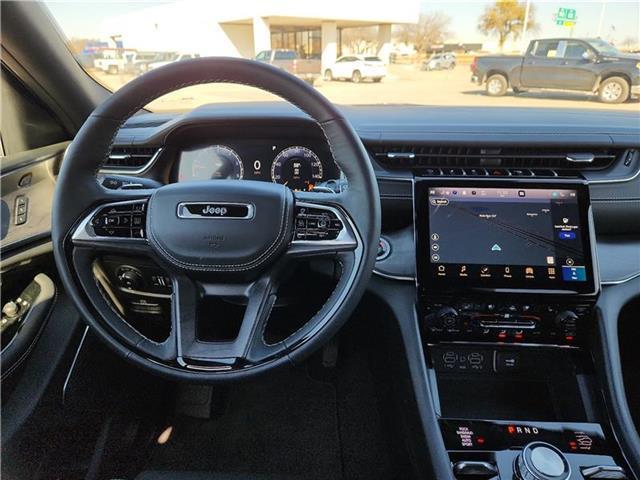 new 2025 Jeep Grand Cherokee car, priced at $68,405