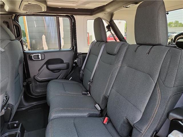 new 2025 Jeep Wrangler car, priced at $59,570