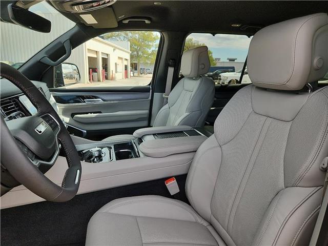 new 2025 Jeep Wagoneer car, priced at $76,075