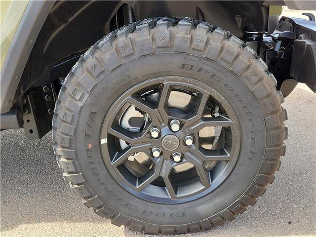 new 2025 Jeep Gladiator car, priced at $53,340