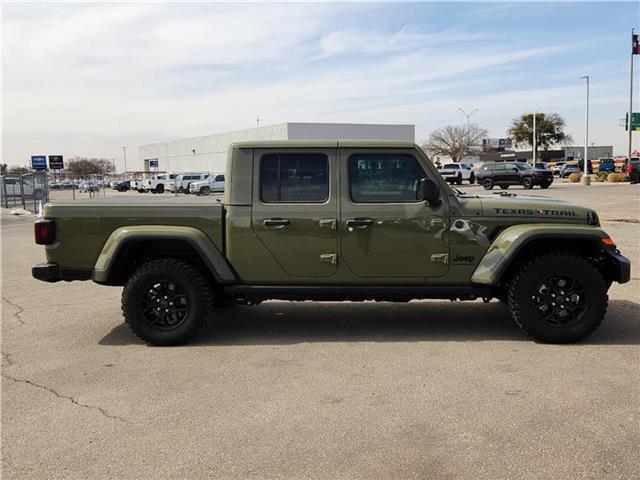 new 2025 Jeep Gladiator car, priced at $53,340