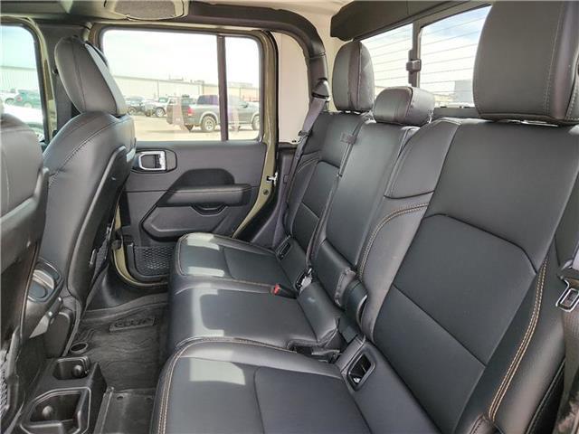 new 2025 Jeep Gladiator car, priced at $53,340