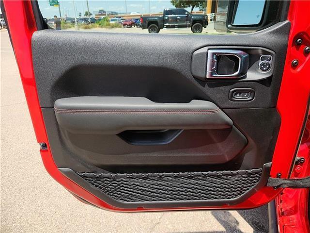 new 2025 Jeep Gladiator car, priced at $65,855