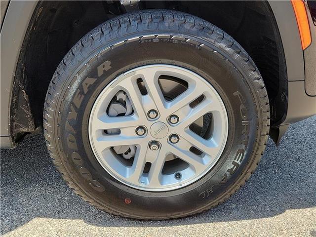 used 2025 Jeep Grand Cherokee car