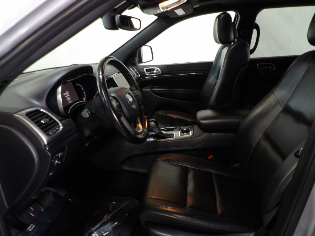 used 2020 Jeep Grand Cherokee car, priced at $20,990